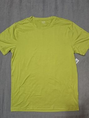 Men's Crew Neck T-Shirt in Lime